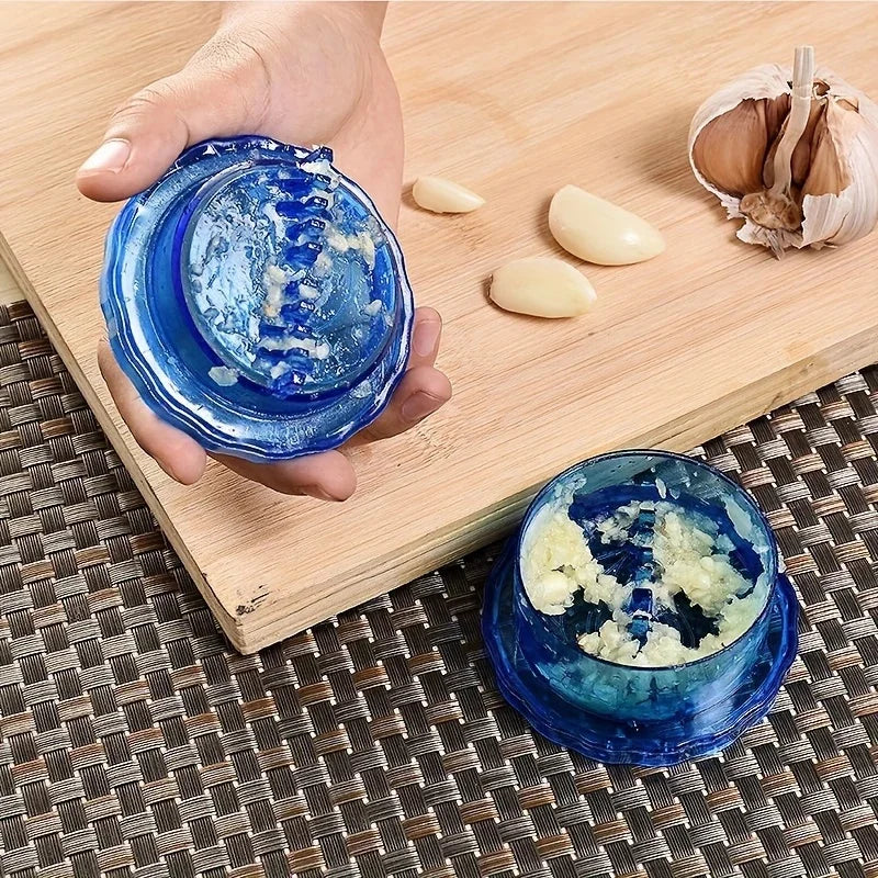🧄 Garlic Crusher — Twist & Crush